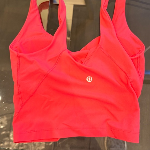 Lulu lemon sports top - Picture 2 of 3